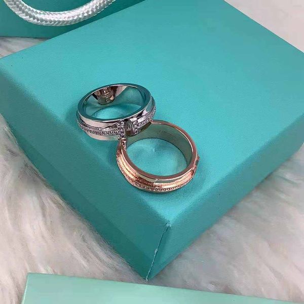 luxury designer jewelry women bracelets stainless steel cuff bracelet pave silver rose gold tone charms lock bangle jewelry with box m127, Black
luxury designer jewelry women bracelets stainless steel cuff bracelet pave silver rose gold tone charms lock bangle jewelry with box m127, Black