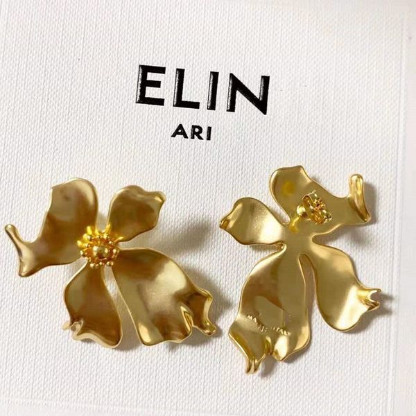 charms saijia fashion exaggerated metal flowers petals holiday earrings women's earrings, Golden
charms saijia fashion exaggerated metal flowers petals holiday earrings women's earrings, Golden