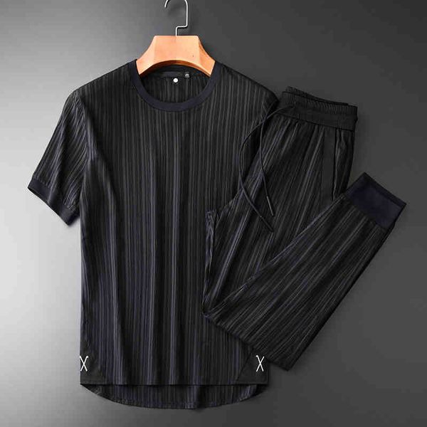 tracksuit shirt men (t-shirts+pants) plus size classical vertical stripes short sleeved t-shirt mens summer ventilat man sets, Gray
tracksuit shirt men (t-shirts+pants) plus size classical vertical stripes short sleeved t-shirt mens summer ventilat man sets, Gray