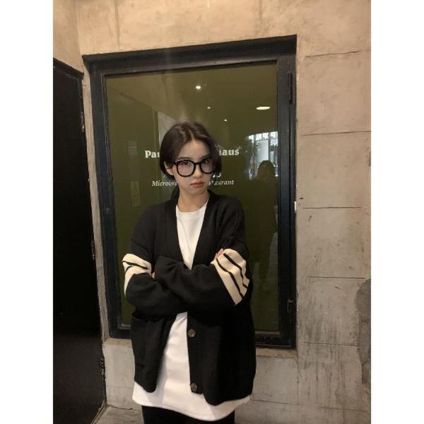 women's knits & tees 2021 striped outer wear lazy wind wild loose v-neck sweater personality street cardigan knitted jacket women, White
women's knits & tees 2021 striped outer wear lazy wind wild loose v-neck sweater personality street cardigan knitted jacket women, White