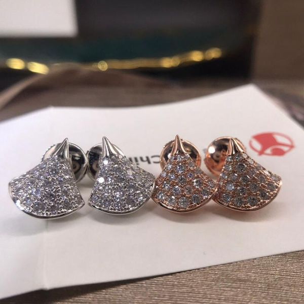 stud 2021 luxury jewelry beauty favorite trend brand bul shell gypsophila earrings charming classic, Golden;silver
stud 2021 luxury jewelry beauty favorite trend brand bul shell gypsophila earrings charming classic, Golden;silver