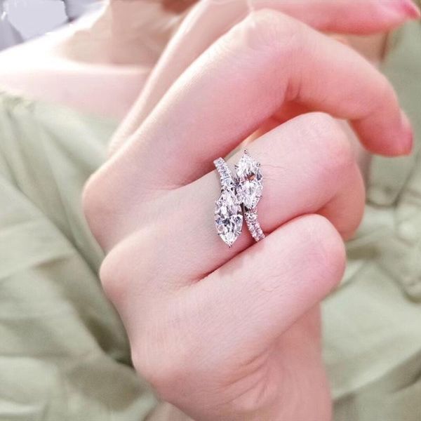 wedding rings classic female white crystal stone ring charm silver color thin for women cute bride leaf zircon engagement, Slivery;golden
wedding rings classic female white crystal stone ring charm silver color thin for women cute bride leaf zircon engagement, Slivery;golden