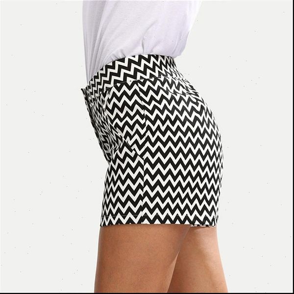 women short fashion woman shorts summer arrival black and white mid waist casual pocket straight plaid, White;black
women short fashion woman shorts summer arrival black and white mid waist casual pocket straight plaid, White;black