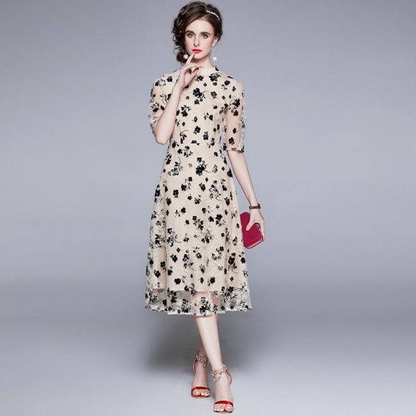 summer women elegant see through mesh flower embroidery stitching lace trims high waist sweet bow party long dresses 210514, Black;gray
summer women elegant see through mesh flower embroidery stitching lace trims high waist sweet bow party long dresses 210514, Black;gray