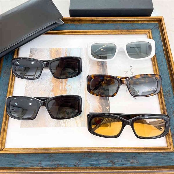 designer sunglasses star net red same sl418 small face korean plate box 21 new, White;black
designer sunglasses star net red same sl418 small face korean plate box 21 new, White;black