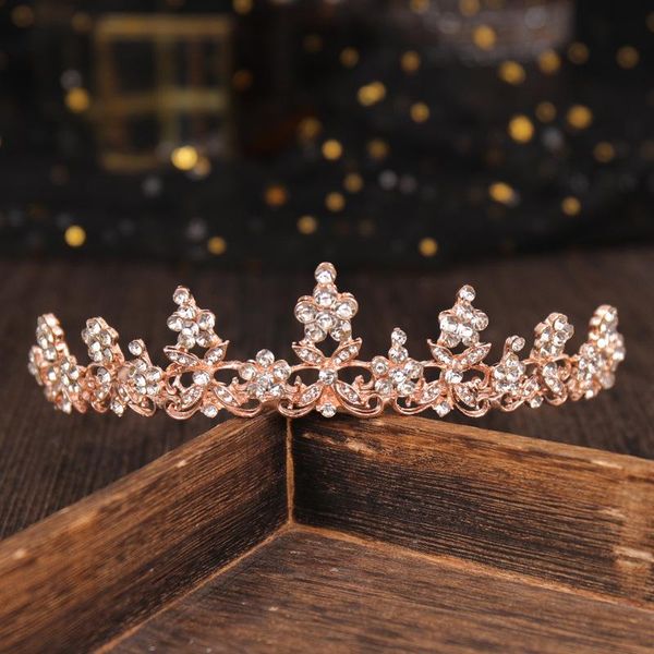 hair clips & barrettes bridal crowns accessories for women luxury alloy inlaid rhinestones tiaras wedding birthday jewelry headwear forseven, Golden;silver
hair clips & barrettes bridal crowns accessories for women luxury alloy inlaid rhinestones tiaras wedding birthday jewelry headwear forseven, Golden;silver