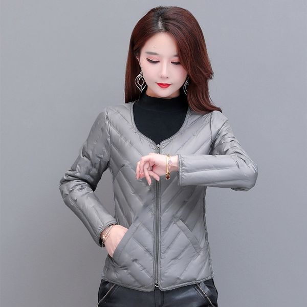2021 winter korean fashion women's inner liner m's close fitting warm down et light and thin long sleeved ma jianv, Black;white
2021 winter korean fashion women's inner liner m's close fitting warm down et light and thin long sleeved ma jianv, Black;white