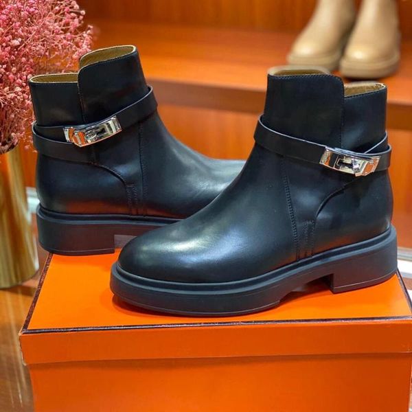 boots zapatos de mujer winter genuine leather ankle woman short buckle strap round toes, Black
boots zapatos de mujer winter genuine leather ankle woman short buckle strap round toes, Black