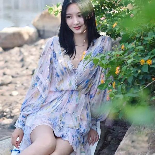 casual dresses ladies long sleeve v neckline printed ruffled short mini dress with hollow out detail, Black;gray
casual dresses ladies long sleeve v neckline printed ruffled short mini dress with hollow out detail, Black;gray