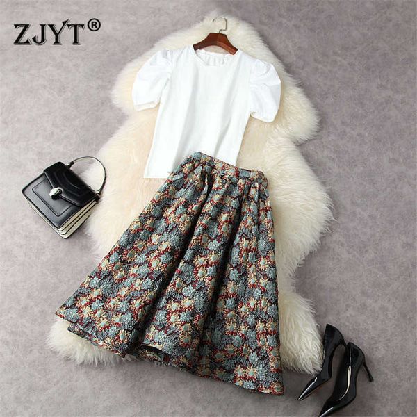 women fashion summer runway 2 piece set designers puff sleeve white t shirt and jacquard ball gown skirt suit vintage outfits 210601
women fashion summer runway 2 piece set designers puff sleeve white t shirt and jacquard ball gown skirt suit vintage outfits 210601