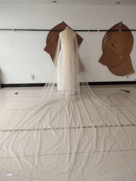 bridal veils luxury one-layer lace wedding cathedral veil for bride with flowers, Black
bridal veils luxury one-layer lace wedding cathedral veil for bride with flowers, Black