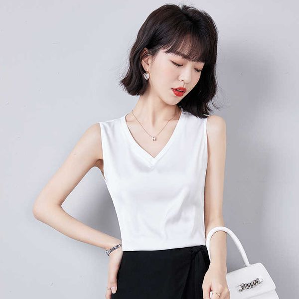 summer korean fashion silk tank women satin office lady solid black cami plus size xxxl/5xl clothing for 210531, White
summer korean fashion silk tank women satin office lady solid black cami plus size xxxl/5xl clothing for 210531, White