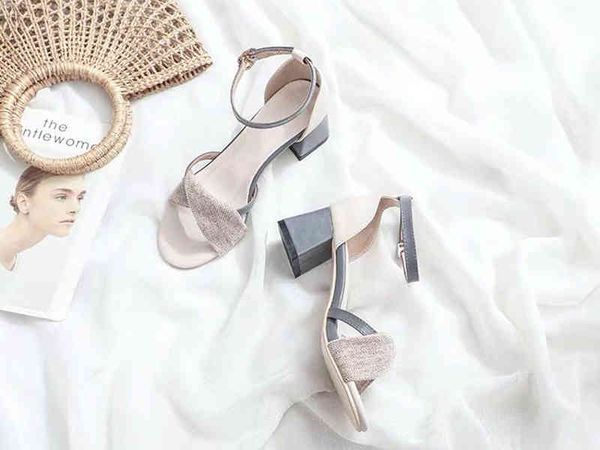dress shoes fashion sandals women 2021 summer mid-heel with skirt all-match word and thick heel high heels m6lo, Black
dress shoes fashion sandals women 2021 summer mid-heel with skirt all-match word and thick heel high heels m6lo, Black