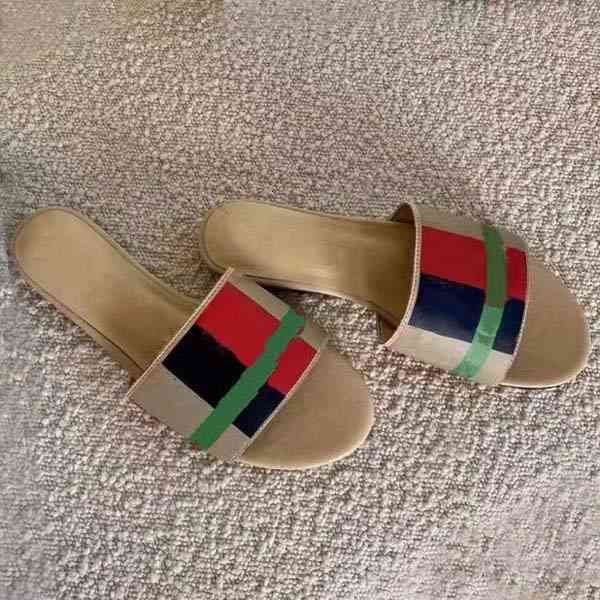 designer -luxury paris sandals fashion ladies summer flat slipper outdoor beach shoes woman flip flops letters slippers 35-41with box, Black
designer -luxury paris sandals fashion ladies summer flat slipper outdoor beach shoes woman flip flops letters slippers 35-41with box, Black