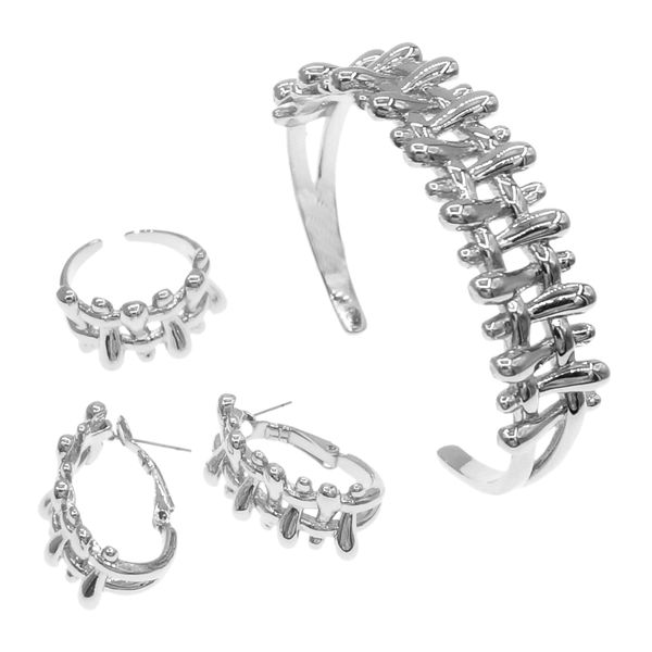 yulaili new brazilian silver big bracelet jewelry set wholesale women fashion design factory direct sales spot jewellery sets b0123
yulaili new brazilian silver big bracelet jewelry set wholesale women fashion design factory direct sales spot jewellery sets b0123