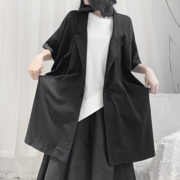 personality single button short sleeve shirts coat notched collar double pockets loose design jacket women fashion tide women's jacket, Black;brown
personality single button short sleeve shirts coat notched collar double pockets loose design jacket women fashion tide women's jacket, Black;brown