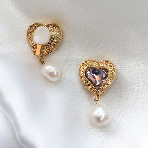 aaa designer jewelry 2021 new simple brass gold plated inlaid color crystal natural pearl earrings earclip for women aysp, Golden;silver
aaa designer jewelry 2021 new simple brass gold plated inlaid color crystal natural pearl earrings earclip for women aysp, Golden;silver