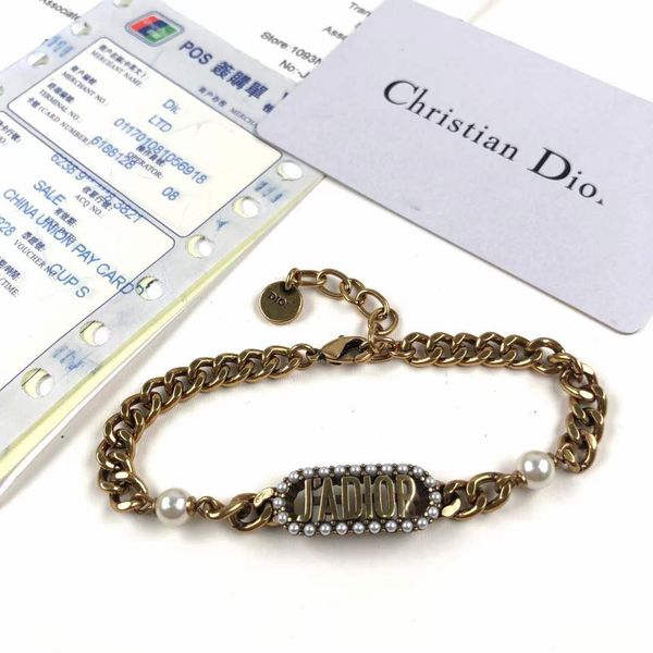 2021 luxury designer jewelry geometric woven bracelet pearl letter hand jewelry, White
2021 luxury designer jewelry geometric woven bracelet pearl letter hand jewelry, White