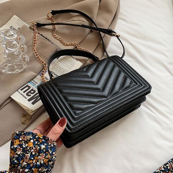 evening bags 2021 fashion vintage chain small pu leather crossbody shoulder for women brand travel handbags ladies purse
evening bags 2021 fashion vintage chain small pu leather crossbody shoulder for women brand travel handbags ladies purse