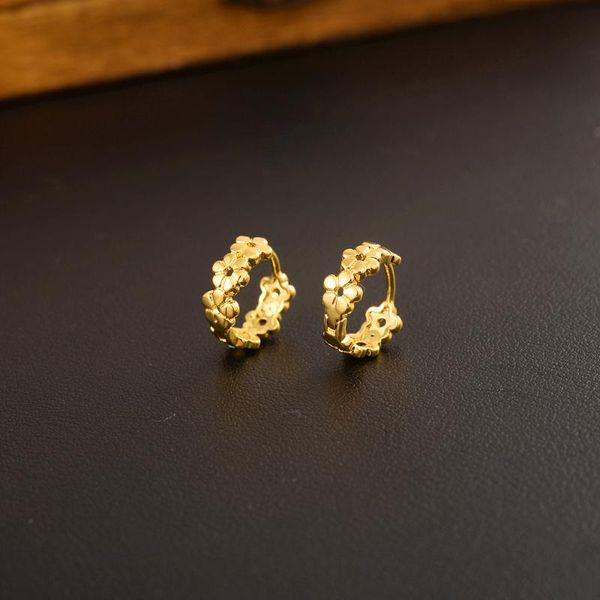 hoop & huggie vintage earrings for women/girls gold color copper jewelry, Golden;silver
hoop & huggie vintage earrings for women/girls gold color copper jewelry, Golden;silver