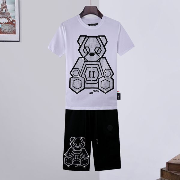 plein bear mens t shirts crystal skull tracksuit men t-shirts casual tracksuits jogger shorts sets sporting suit 147275, Gray
plein bear mens t shirts crystal skull tracksuit men t-shirts casual tracksuits jogger shorts sets sporting suit 147275, Gray