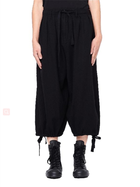 men's pants autumn and winter casual youth fashion wool wide-leg pure color pleated belt, Black
men's pants autumn and winter casual youth fashion wool wide-leg pure color pleated belt, Black