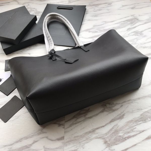 ladies' leisure plain shopping bag 7a high-end customized quality handheld business fashion bag 0543453
ladies' leisure plain shopping bag 7a high-end customized quality handheld business fashion bag 0543453