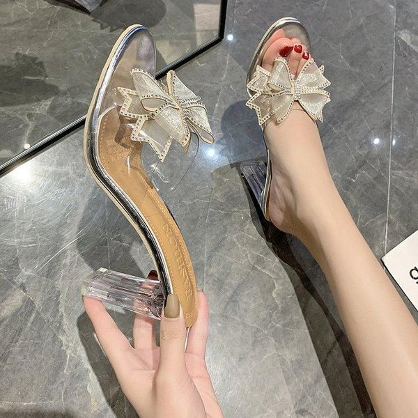 slippers casual shoes butterfly-knot slides low slipers women heeled mules pointed toe jelly flip flops luxury 2021 summer high, Black
slippers casual shoes butterfly-knot slides low slipers women heeled mules pointed toe jelly flip flops luxury 2021 summer high, Black