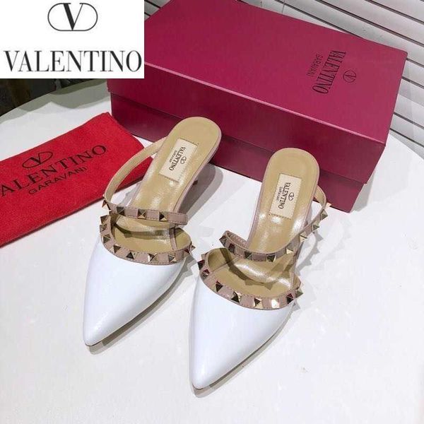 ballerinas designer luxury dress brand women loafers high heels shoes sandals slippers sneakers mules slides pumps 7m9n, Black;white
ballerinas designer luxury dress brand women loafers high heels shoes sandals slippers sneakers mules slides pumps 7m9n, Black;white