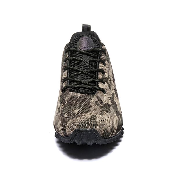 2021 new brand mens professional running shoes outdoor lightweight walking sneakers for men black red athletic shoes male
2021 new brand mens professional running shoes outdoor lightweight walking sneakers for men black red athletic shoes male