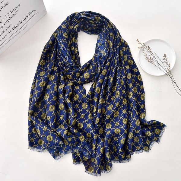 scarves royalmaybe foreign trade export fashion men and women with the same scarf thin cotton gauze towel sunscreen beach, Blue;gray
scarves royalmaybe foreign trade export fashion men and women with the same scarf thin cotton gauze towel sunscreen beach, Blue;gray
