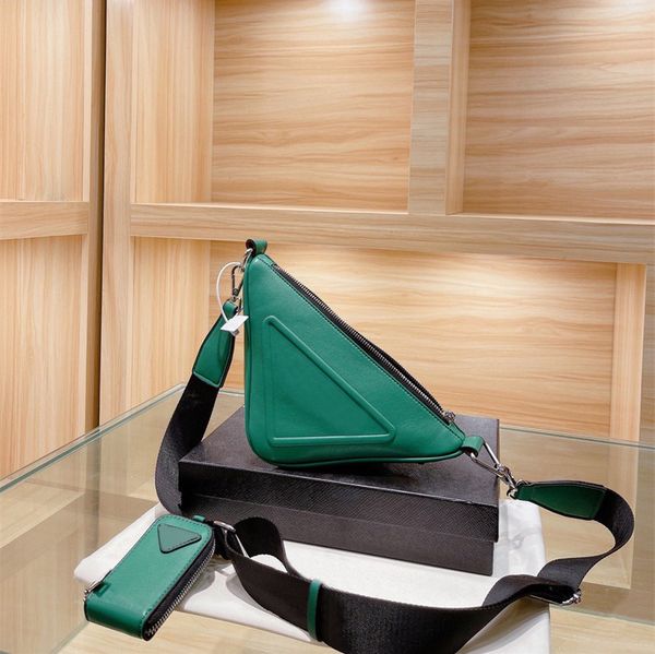 crossbody designer bag 2021 autumn winter triangle bags leather handbag fashion 3-color size 27 * 15cm
crossbody designer bag 2021 autumn winter triangle bags leather handbag fashion 3-color size 27 * 15cm
