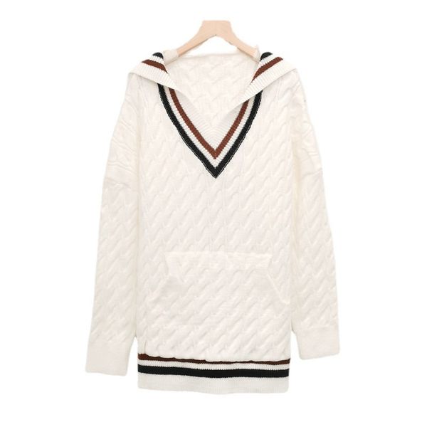 korean version of autumn and winter 2021 new women's v-neck hooded medium long contrast striped loose thick sweater, White;black
korean version of autumn and winter 2021 new women's v-neck hooded medium long contrast striped loose thick sweater, White;black