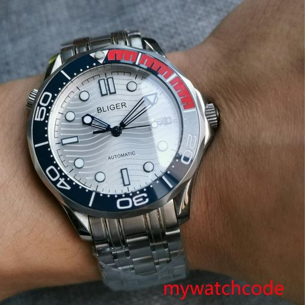 wristwatches luxury 41mm white dial sapphire glass automatic men wristwatch miyota 8215 movement mental bracelet calendar, Slivery;brown
wristwatches luxury 41mm white dial sapphire glass automatic men wristwatch miyota 8215 movement mental bracelet calendar, Slivery;brown