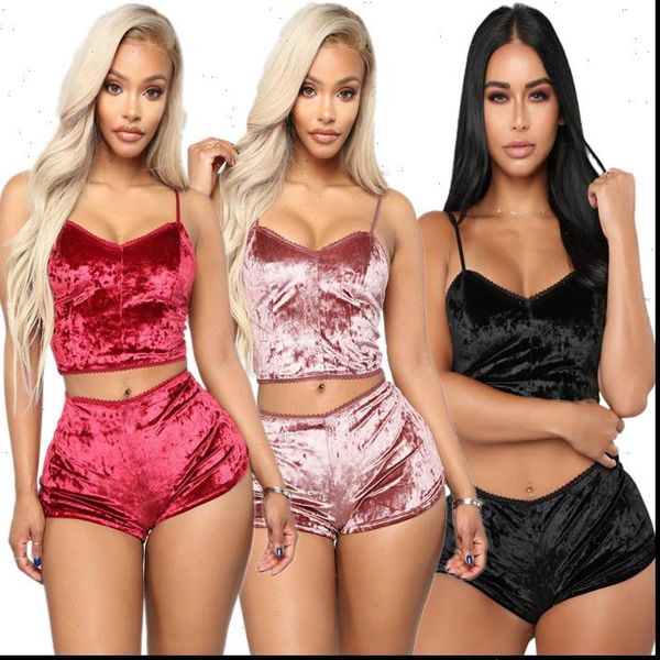 sport fashion 2pcs us velvet women sleepwear spaghetti strap shorts pajama set ladies female party, Black;red
sport fashion 2pcs us velvet women sleepwear spaghetti strap shorts pajama set ladies female party, Black;red
