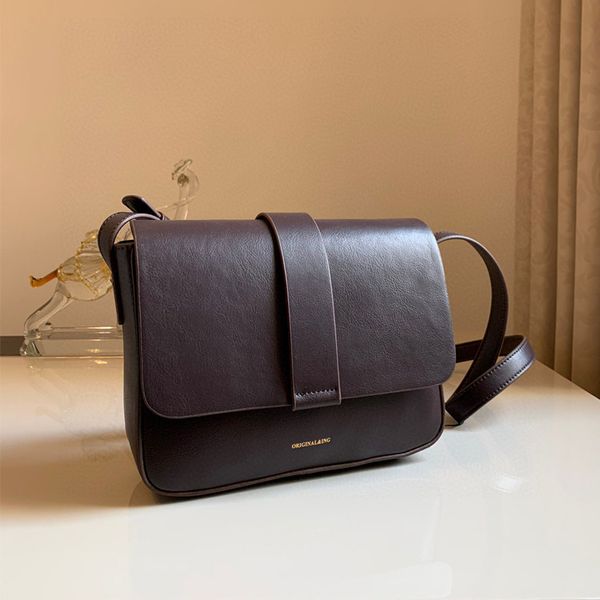 factory direct sale 75% off special cowhide women's messenger single shoulder postman small square bags
factory direct sale 75% off special cowhide women's messenger single shoulder postman small square bags