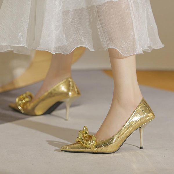 dress shoes summer high-heels female stiletto pointed shallow mouth four seasons european and american style chain single, Black
dress shoes summer high-heels female stiletto pointed shallow mouth four seasons european and american style chain single, Black