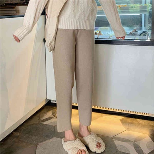 autumn and winter high waist loose solid color knitted cropped trousers casual 210514, Black;white
autumn and winter high waist loose solid color knitted cropped trousers casual 210514, Black;white