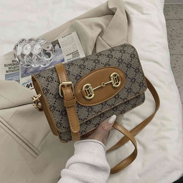 2022 factory wholesale bag ins women's autumn and winter fashion single shoulder armpit small square bag
2022 factory wholesale bag ins women's autumn and winter fashion single shoulder armpit small square bag