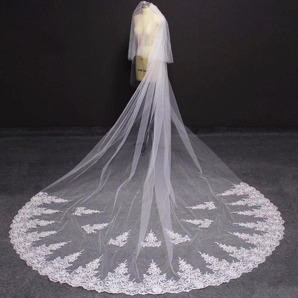 bridal veils 4 meters 2 layers long lace wedding veil with blusher white ivory tulle voile mariage rouge, Black
bridal veils 4 meters 2 layers long lace wedding veil with blusher white ivory tulle voile mariage rouge, Black