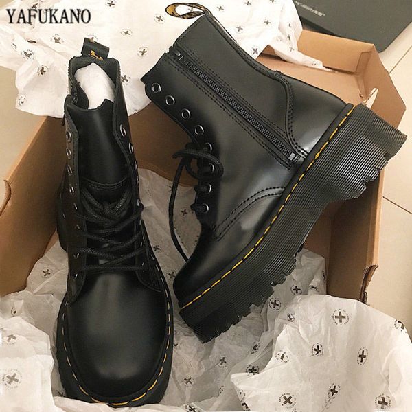 size35-40 chunky motorcycle boots for women autumn 2020 fashion round toe lace-up combat boots ladies shoes k810, Black
size35-40 chunky motorcycle boots for women autumn 2020 fashion round toe lace-up combat boots ladies shoes k810, Black