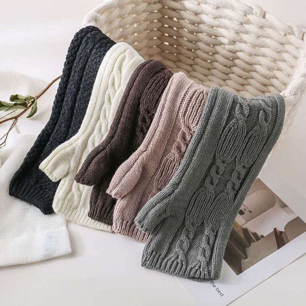 gloves autumn and winter long women' half finger twist knitted thickened warm bow accessories, Blue;gray
gloves autumn and winter long women' half finger twist knitted thickened warm bow accessories, Blue;gray
