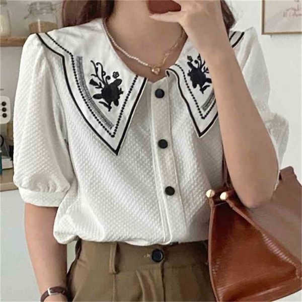 chic embroidery flowers elegant color-hit lady ol femme shirt retro french korean loose blouse blusas 210525, White
chic embroidery flowers elegant color-hit lady ol femme shirt retro french korean loose blouse blusas 210525, White