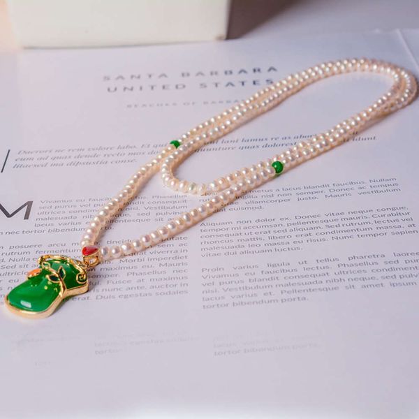 natural freshwater pearl necklace for women, Black 
natural freshwater pearl necklace for women, Black