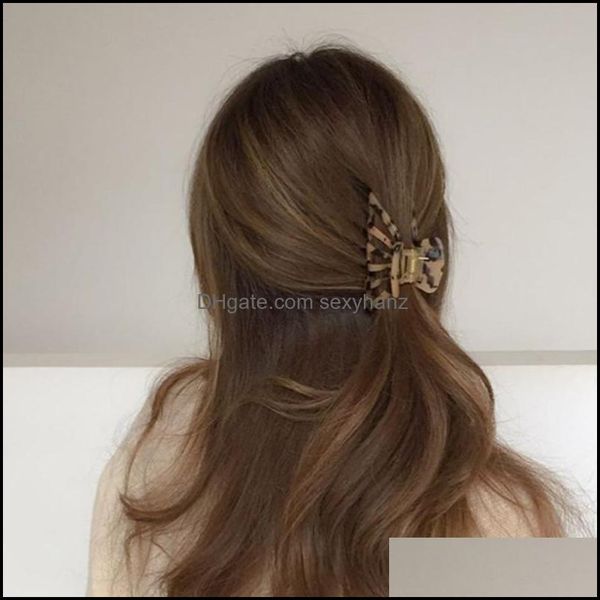 clamps hair jewelry yamog large hollow out crown shape korean women acetic acid floral pattern clip claw female scrunchies ponytail hairpins, Slivery;golden
clamps hair jewelry yamog large hollow out crown shape korean women acetic acid floral pattern clip claw female scrunchies ponytail hairpins, Slivery;golden