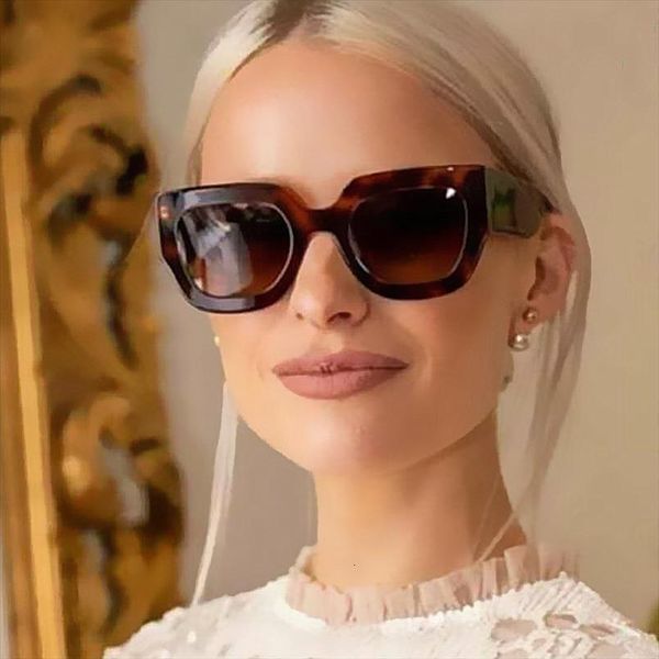 brand wide leg square sunglasses for women vintage gradient elegant black leopard sun glasses men hip hop shades, White;black
brand wide leg square sunglasses for women vintage gradient elegant black leopard sun glasses men hip hop shades, White;black