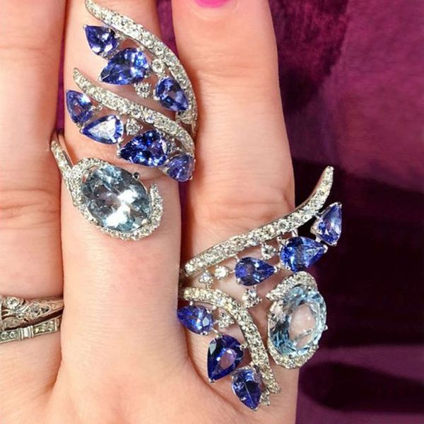 cao shi's new jewelry personalized creativity zircon women's sapphire blue water drop crystal ring, Black
cao shi's new jewelry personalized creativity zircon women's sapphire blue water drop crystal ring, Black