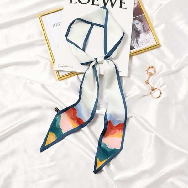 scarves 2021 retro luxury silk scarf women bag skinny multifunction wrist towel foulard neckerchief headband for ladies 7*125cm, Blue;gray
scarves 2021 retro luxury silk scarf women bag skinny multifunction wrist towel foulard neckerchief headband for ladies 7*125cm, Blue;gray