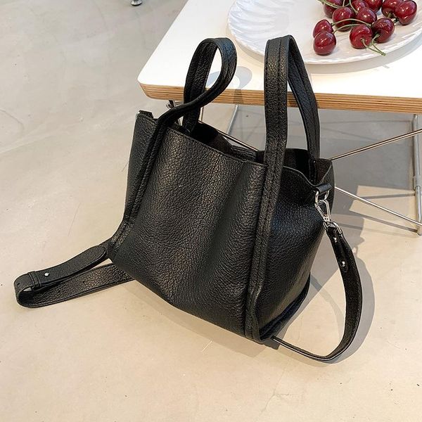 evening bags handbag luxury shoulder bag 2021 brand design fashion female messenger texture wild hand bucket small square
evening bags handbag luxury shoulder bag 2021 brand design fashion female messenger texture wild hand bucket small square