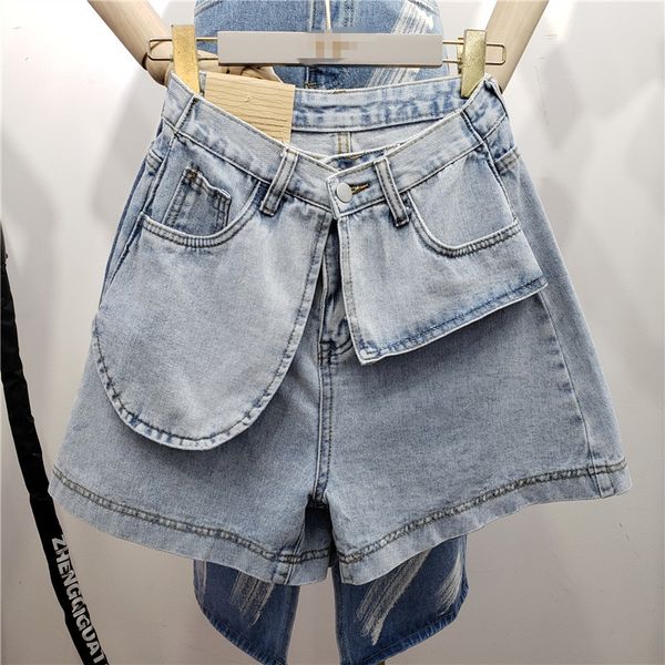 summer fashion casual elegant retro denim shorts female high-waist wide-leg short design sense of irregular 210510, White;black
summer fashion casual elegant retro denim shorts female high-waist wide-leg short design sense of irregular 210510, White;black